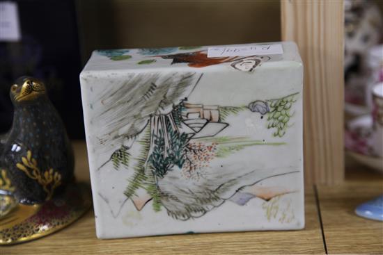 A Chinese Republic ceramic pillow
